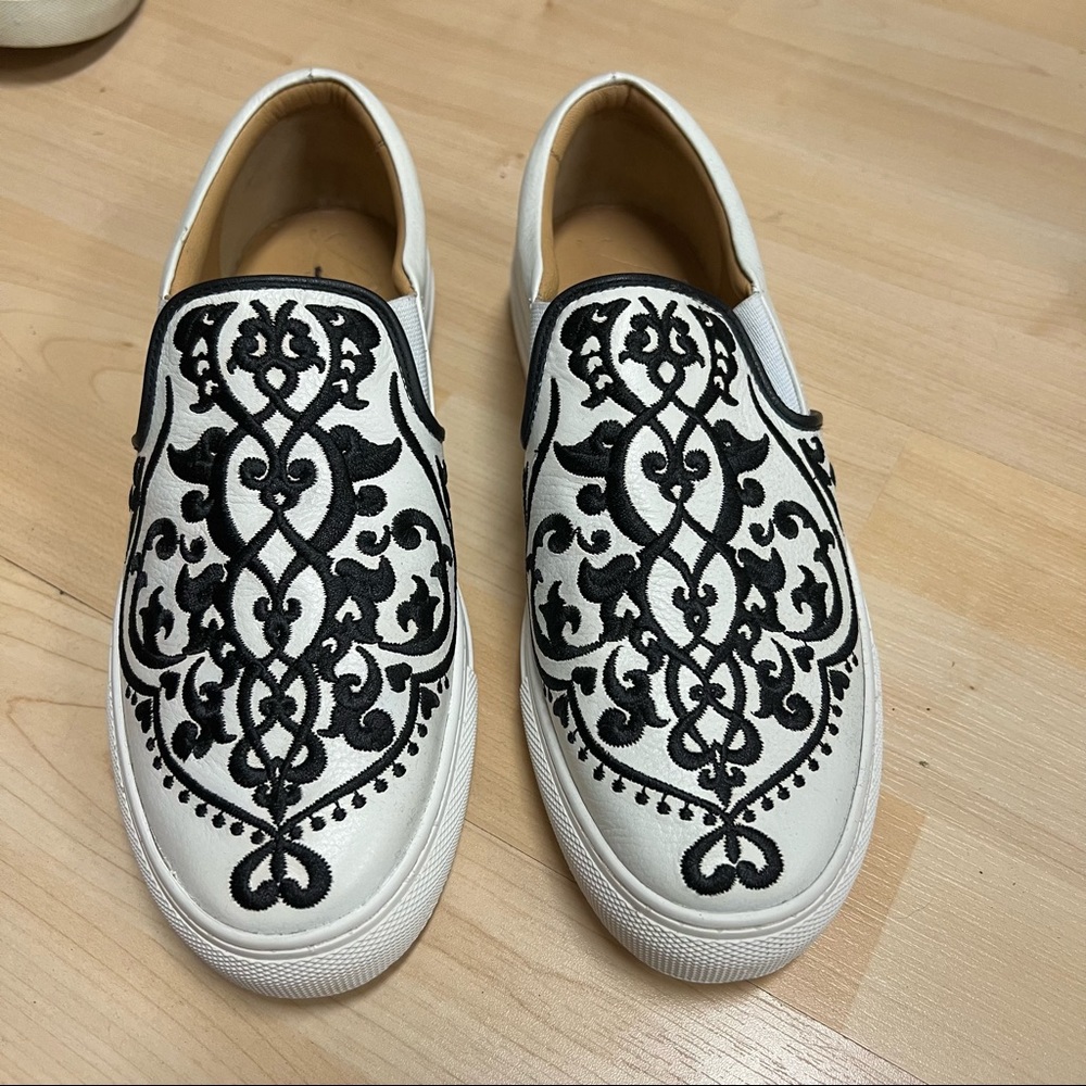 Brighton Moor Casablanca Embroidered Leather Slip on Shoes Sneakers White Black